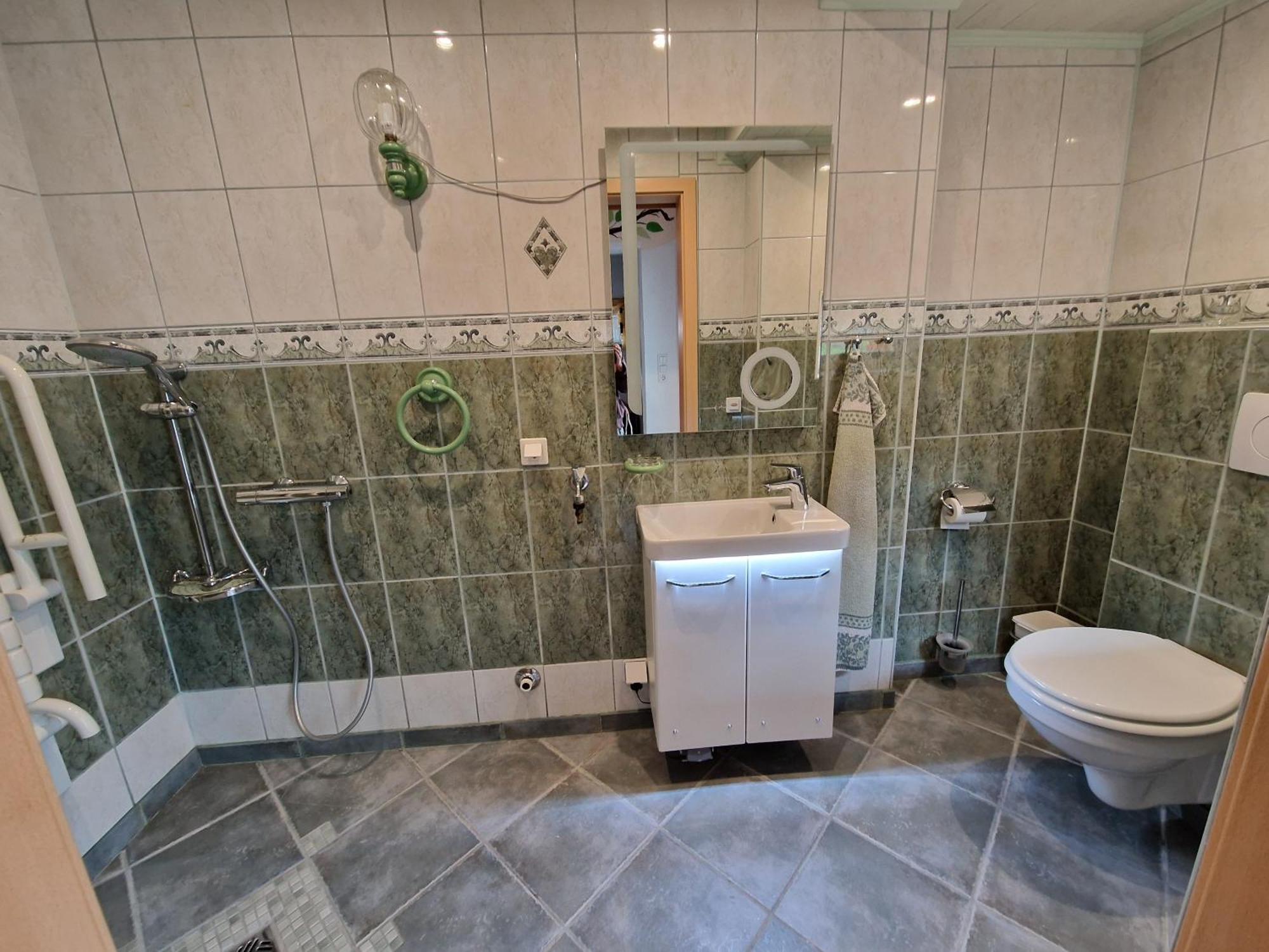 Ferienwohnung Am Oepitzer Berg Possneck Ngoại thất bức ảnh